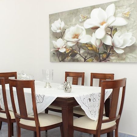 Leva'S Apartments ซารานเดอ ภายนอก รูปภาพ