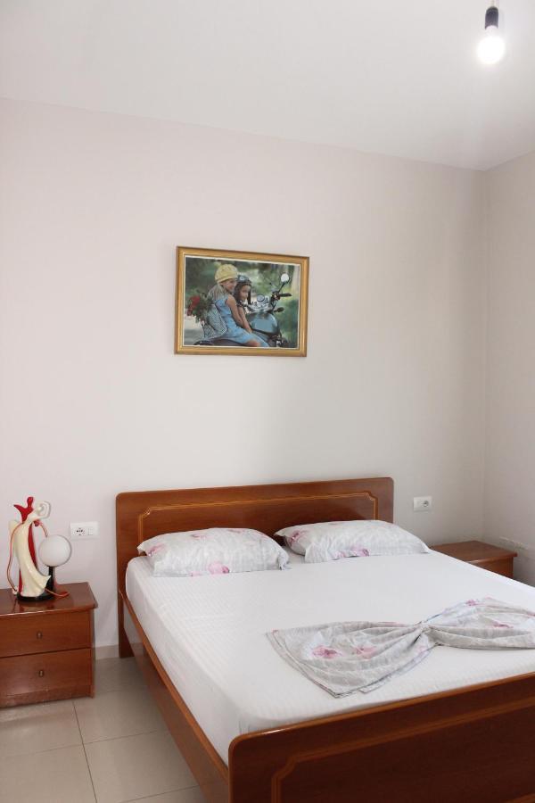 Leva'S Apartments ซารานเดอ ภายนอก รูปภาพ