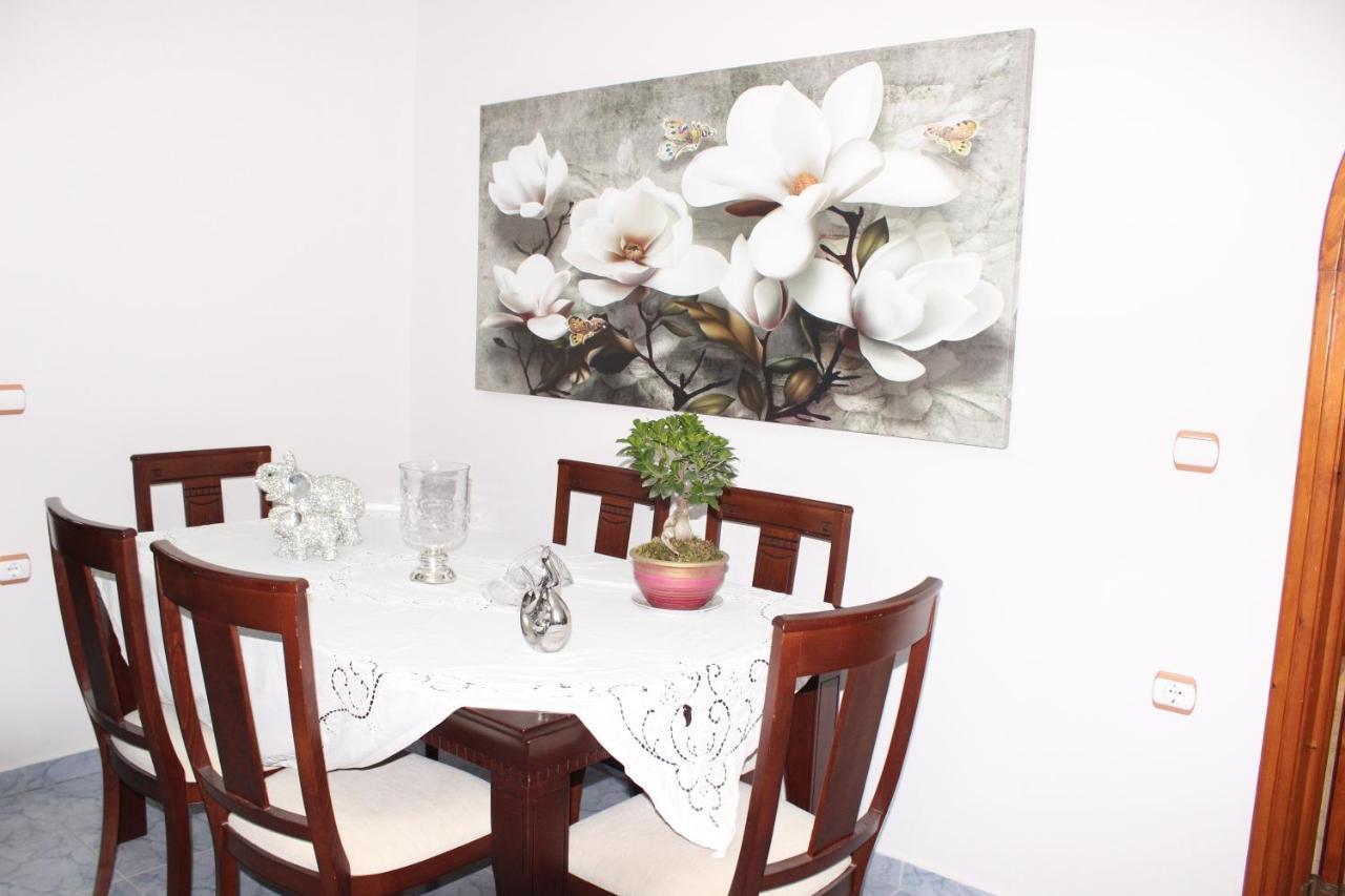 Leva'S Apartments ซารานเดอ ภายนอก รูปภาพ